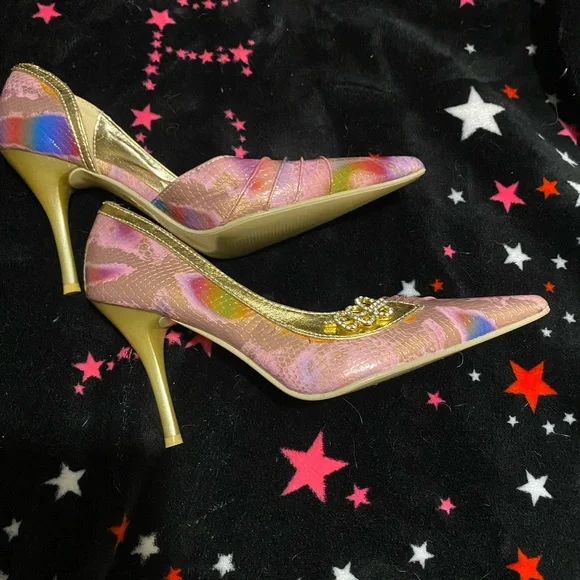 Volaro by Summer Rio - Picture 3 of 4